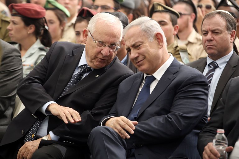 Israeli President Hosts Quiet Meeting of Muslim and Jewish Leaders