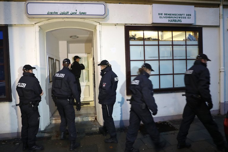 Germany Bans ‘True Religion’ Muslim Group and Raids Mosques