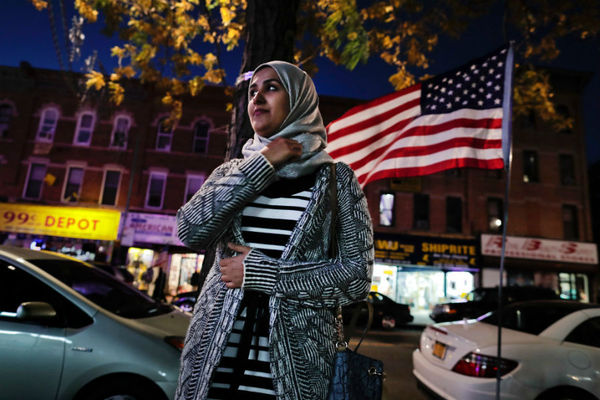 Study Shows The U.S. Attracts An Elite Muslim And Hindu Population