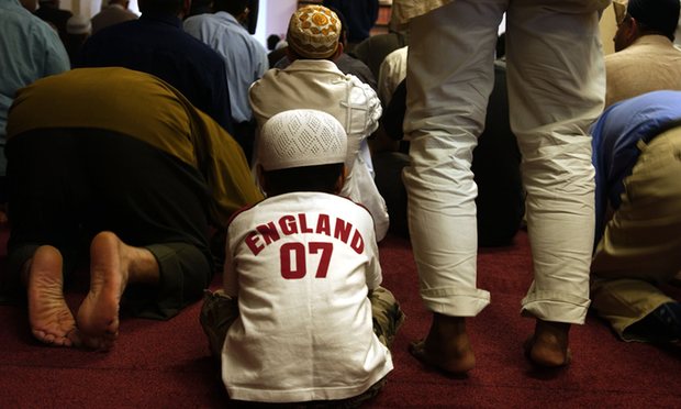 Casey report criticised for focus on UK Muslim communities 