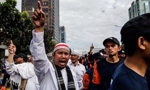  Trial of Jakarta governor Ahok begins as hundreds of Islamic hardliners protest
