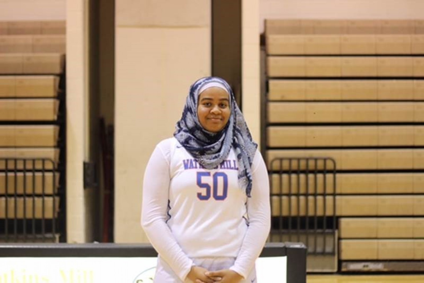  After playing all season, Maryland girl held out of basketball game for wearing a hijab 