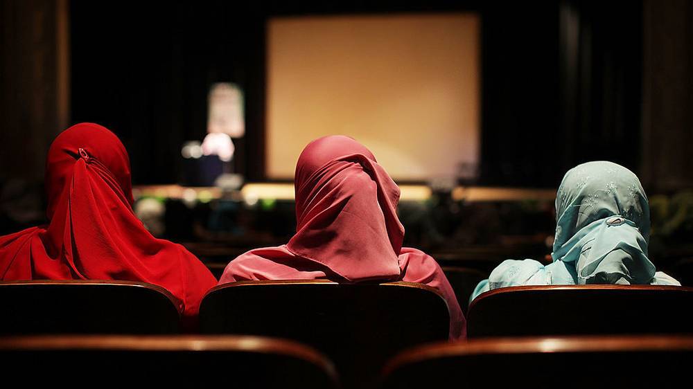 The Ongoing Trauma of the Muslim Students an Undercover Cop Spied on For 4 Years