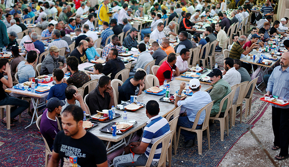 Ramadan controversy over public eating resurfaces in Jordan