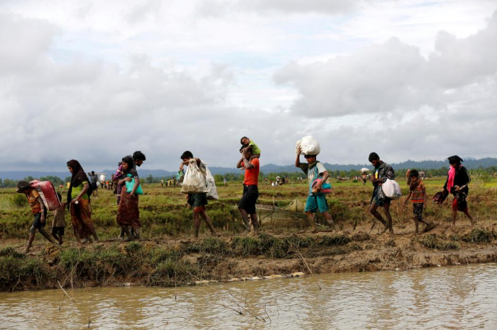 Exodus of Rohingya to Bangladesh tops quarter of a million - UNHCR