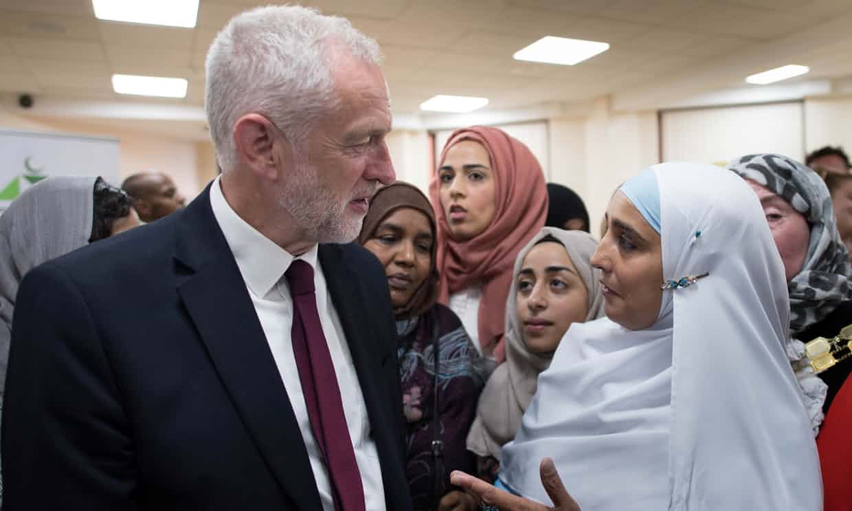 Jeremy Corbyn Urges Twitter and Facebook to Tackle Religious Hatred