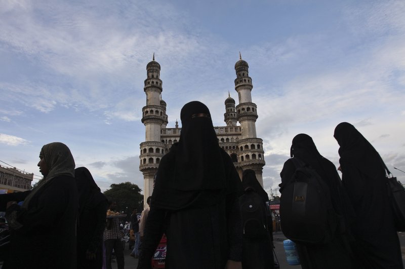 Indian Muslim Cleric Says Women Watching Soccer Un-Islamic