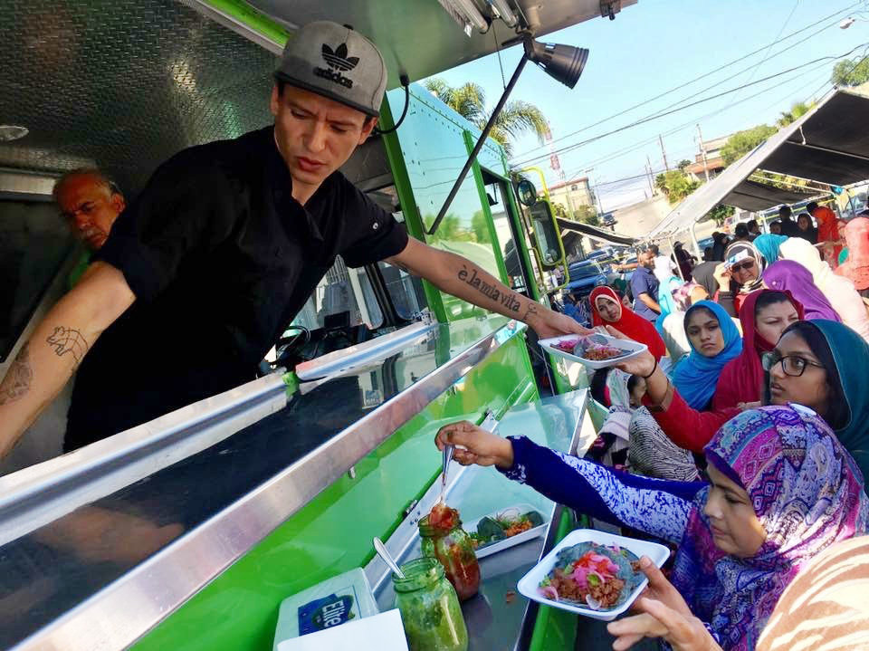 Building A Latino-Muslim Coalition With #TacoTrucksAtEveryMosque
