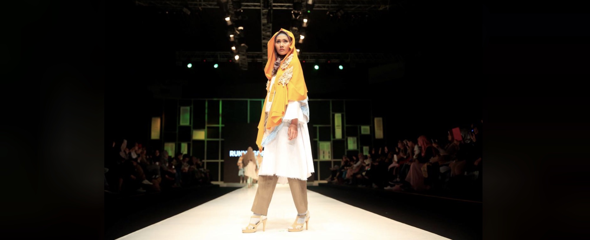 Islamic Fashion School Cuts a Faithful Figure in Indonesia