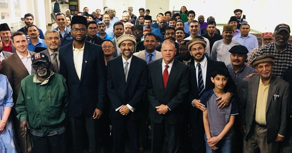 Top Marine Celebrates Ramadan at a Baltimore Mosque