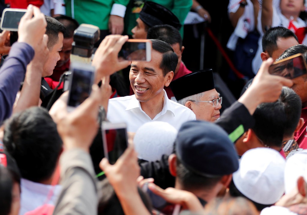 Indonesia’s Presidential Race Takes Shape, in Shadow of Hard-Line Islam