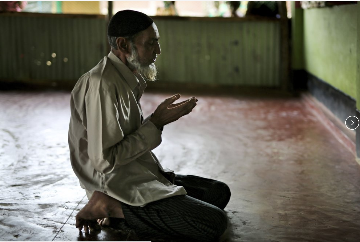 Rohingya fearful of doctors keep faith healers in business
