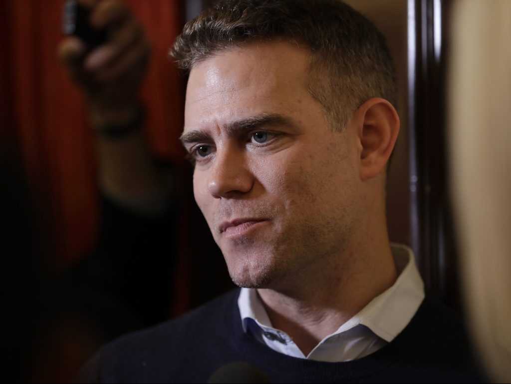 Cubs’ Theo Epstein confronted Joe Ricketts’ hate head on — and it was very good