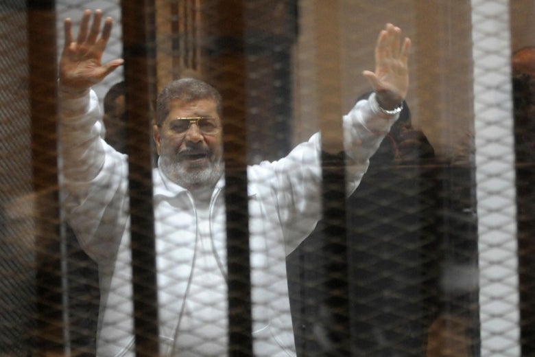 Egypt's ex-President Mohamed Morsi dies after court appearance