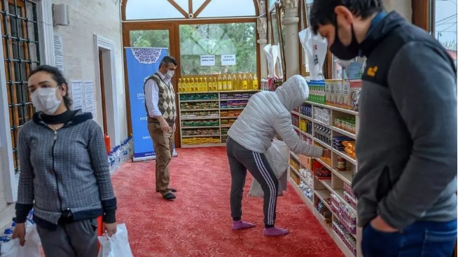 Turkish Mosque Turned Into Temporary 'Supermarket'