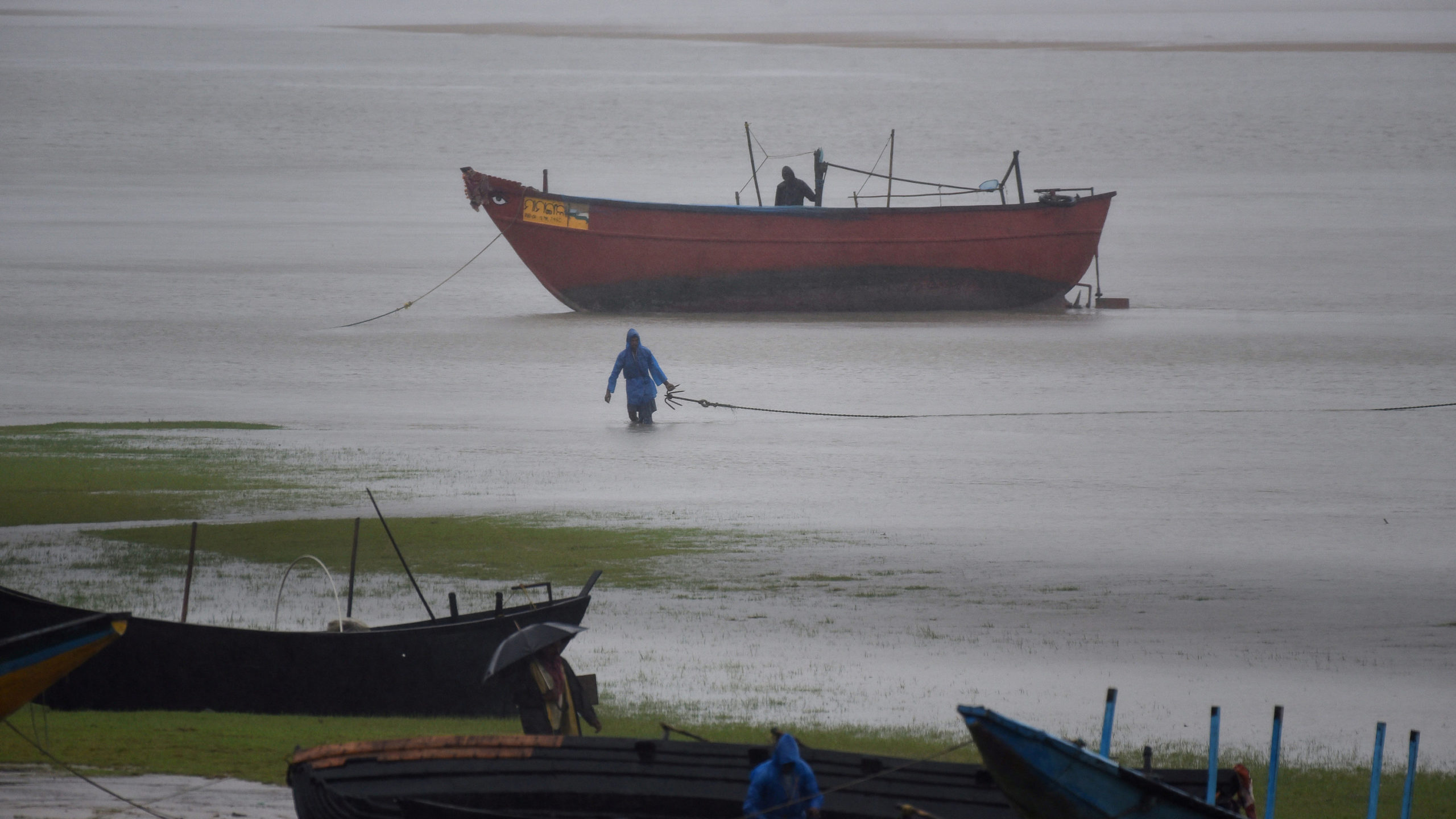 After Cyclone Hits India and Bangladesh, The Waiting Begins