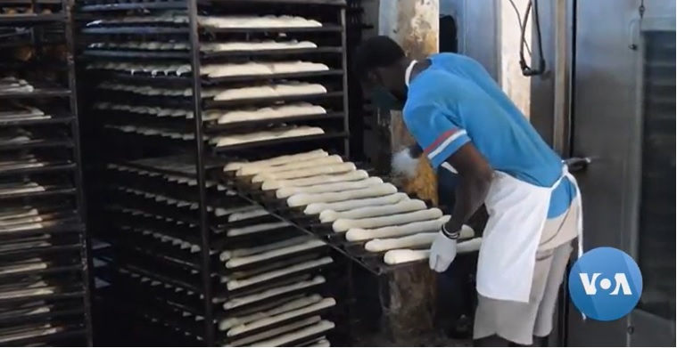 To Halt COVID Spread, Senegal Launches Bread Delivery During Ramadan