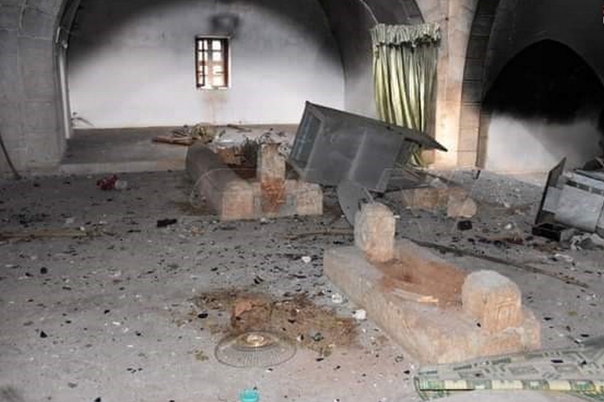 Tomb of Umayyad Caliph exhumed by Militias in Syria