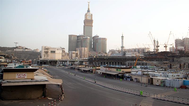 Saudi Arabia to Allow Mosques to Open for Friday Prayers